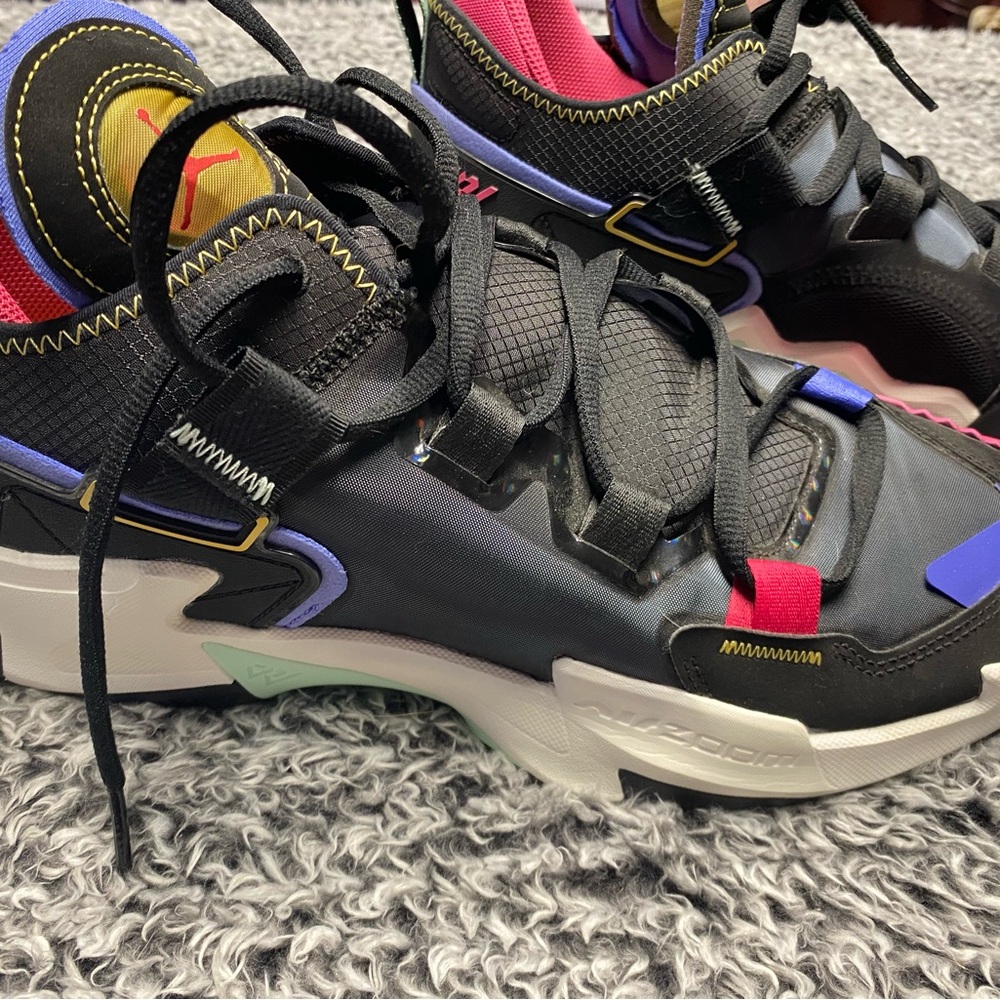 Nike Air Jordan Why Not ZER0.5  Hype Music  Black  Watermelon Sapphire Size 13